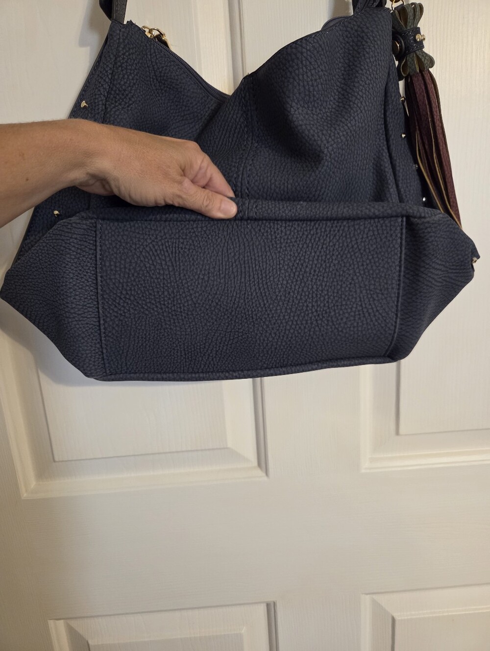 Sondra Roberts Blue Studded Hobo Bag Peppled Texture - Picture 5 of 8